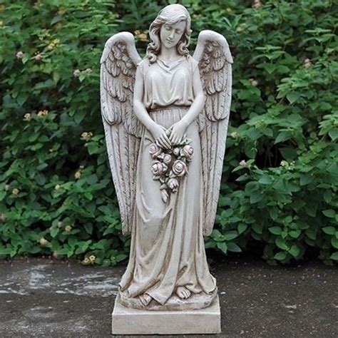 36" Angel Holding Rose Wreath Indoor Outdoor Garden Statue Yard Decor 66290 #JosephsStudio ...