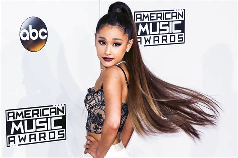 Ariana Grande Stealthily Had the Best 2016 | Vanity Fair