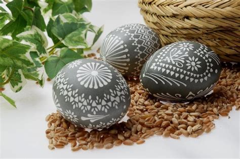 What are Sorbian Easter Eggs? How they're made & Who are the Sorbs?