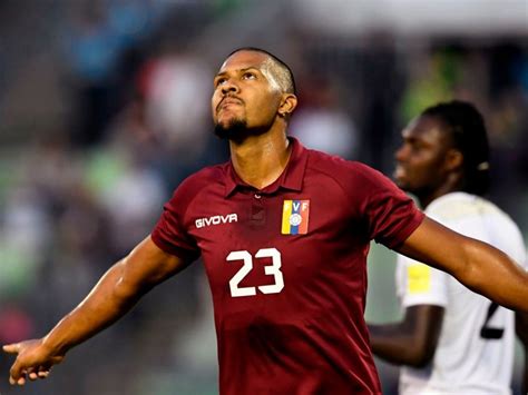 Chelsea 'opted against' signing Salomon Rondón on deadline day