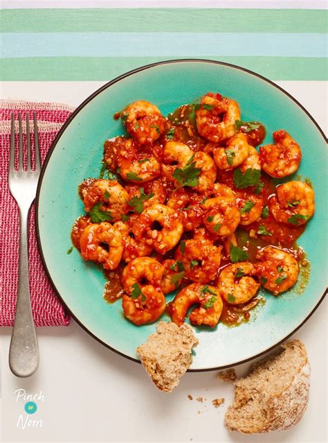 Garlic Chilli Prawns - Pinch Of Nom