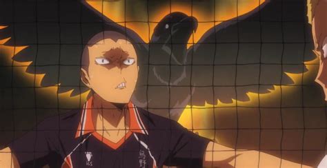 This scene perfectly captures Tanaka : r/haikyuu