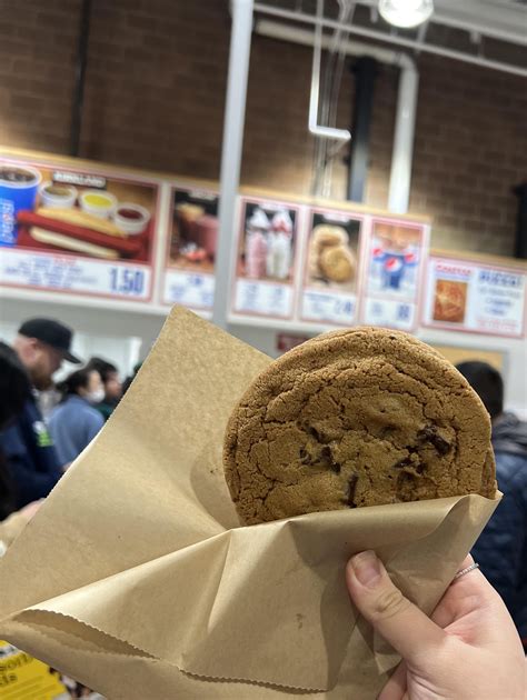 Costco Cookie - 10/10 taste, 1/10 tummy achy juice : r/Costco