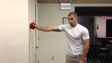 Shoulder Pain Rehab SLAP Tear Repair - Serratus Ball on Wall - YouTube