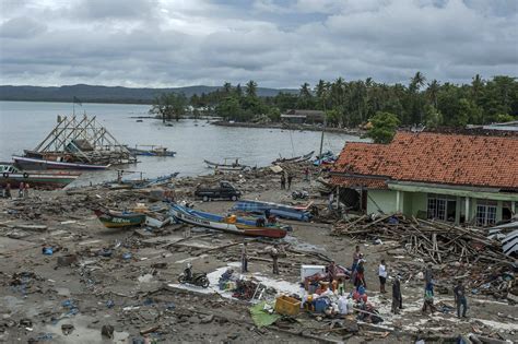 Pictures From The Indonesia Tsunami December 2018