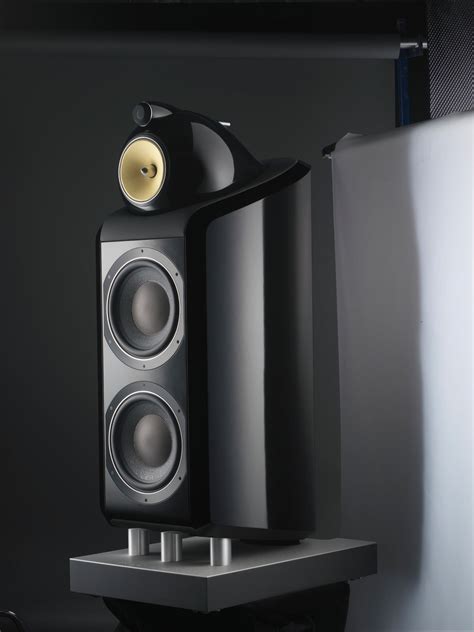 Bowers & Wilkins 800 Series Speakers Look Great and Sound... Expensive