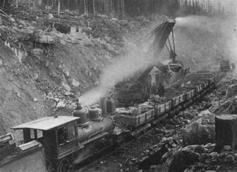 Narrow gauge (36") construction train of contractor MacDonnell and ...