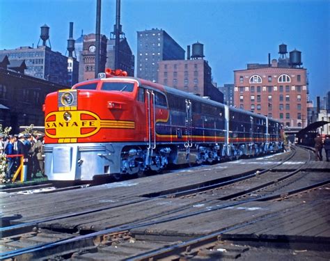 Alco Pa-1 51 Santa Fe Chief Diesel Locomotive Chicago 1946