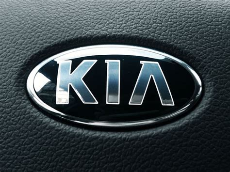 Kia Logo, Kia Car Symbol Meaning and History | Car Brand Names.com | Kia logo, Kia, Car symbols