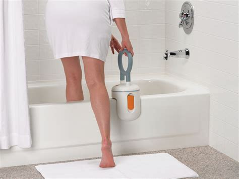 How To Insure You Have a Senior Safe Bathroom - Macdonald's HHC