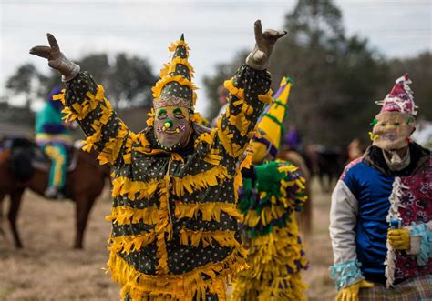 The Ins and Outs of Mamou Courir de Mardi Gras - Country Roads Magazine