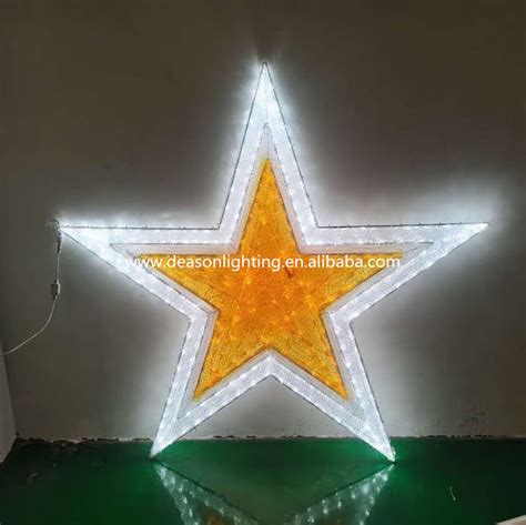 large lighted christmas star