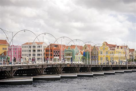 The Queen Emma Bridge - Curaçao For 91 Days