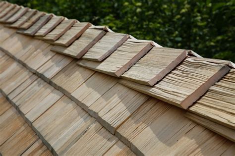 What Are Advantages And Disadvantages Of Using Wood Tiles? - Southern Premier Roofing