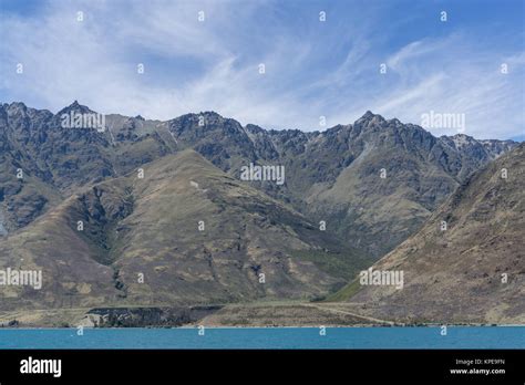 lake wakatipu mountain Stock Photo - Alamy