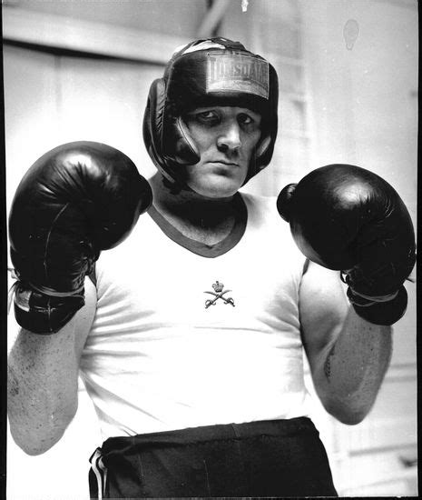 Richard Dunn Heavyweight Boxer Paratrooper Editorial Stock Photo ...