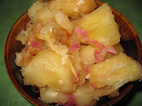 Best Yuca Con Mojo Boiled Yucca With Garlic Sauce Recipes