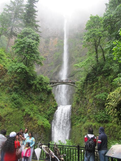 The Dilettante Photographer: Multnomah Falls, Portland, Oregon