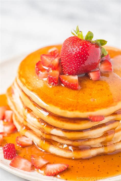 Strawberry Pancakes - Know Your Produce