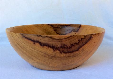 SALE Large wooden salad or fruit bowl. Unusual and by Broluk