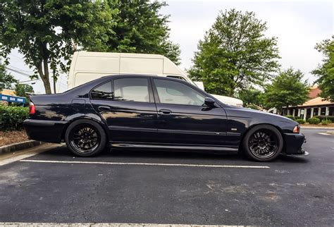 Carbon black on black e39 m5 | Bmw 540, Bmw black, Bmw e39