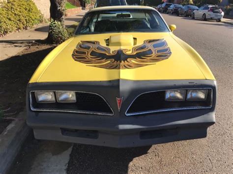 Seller of Classic Cars - 1977 Pontiac Trans Am (Yellow/Black)