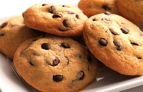 Galletitas materas: se hacen en minutos y acompañan cualquier reunión | Galletas con chispas de ...