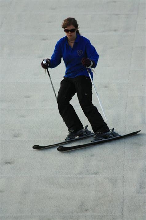 Ski Instructor Training: ES Academy by European Snowsport