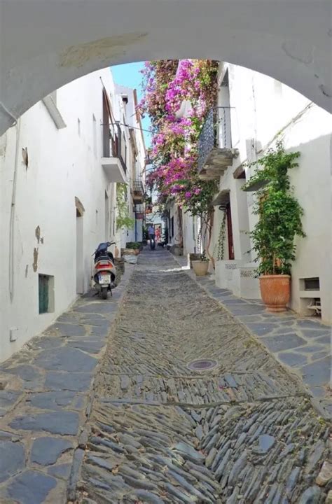 Things to see and do in Cadaqués? - Passporter Blog