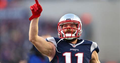 Back on the field, Patriots' Edelman changes everything | Sporting News