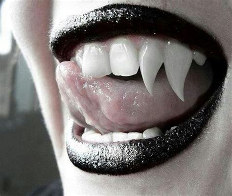 Pin by Dan Stockon on Lips | Vampire fangs, Vampire, Vampire teeth