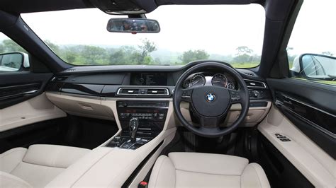 BMW-7-Series-2013-730-LD-Interior Car Photos - Overdrive