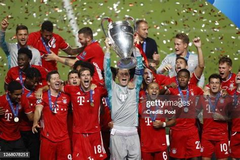 Fc Bayern Munich Photos and Premium High Res Pictures - Getty Images