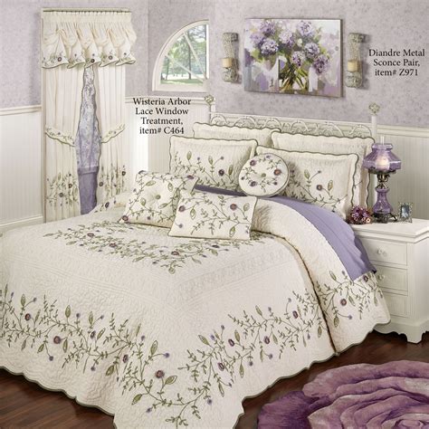 Blossom Floral Oversized Quilted Bedspread Bedding