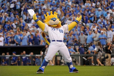 Kansas City Royals Mascot Sluggerrr Bobblehead Giveaway