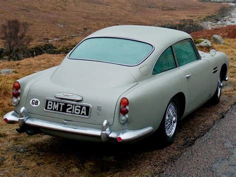 James Bond's Aston Martin DB5 in "Skyfall" - Photo 2 - CBS News