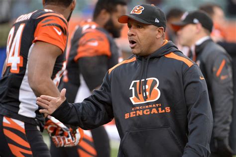 Hue Jackson: Bengals need to run the ball 'in order to win' - SBNation.com