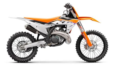 FIRST LOOK: 2023 KTM COMPETITION BIKES - Dirt Bike Magazine