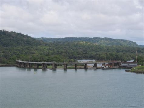 Panama Canal: Gatun Lake | Gatun Dam Gatun Lake is a man mak… | Flickr