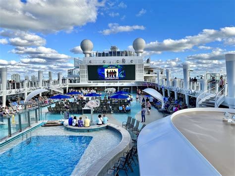 15 Things to Know About the NCL Bliss Cruise Experience