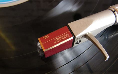 Technics P310MC2. King of the T4P cartridges. Its frequency response extends to 90khz. It can ...