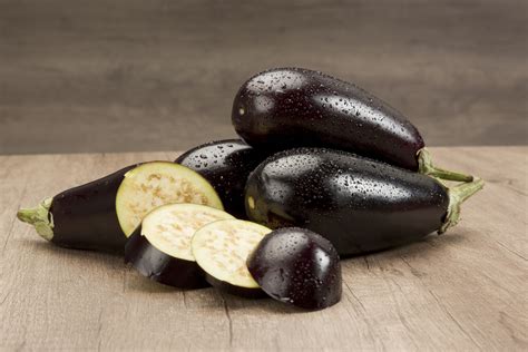 Nutrition Facts about Eggplant - Food Gardening Network