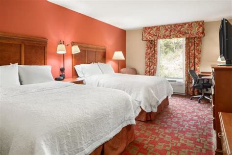 HAMPTON INN ATHENS $109 ($̶1̶1̶5̶) - Updated 2018 Prices & Hotel Reviews - Ohio - TripAdvisor