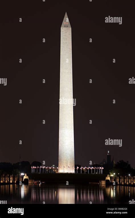 Washington monument at night, Washington DC, USA Stock Photo - Alamy