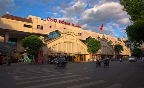 Dong Xuan market - Hanoi’s biggest Trade market - Luxury Boutique Hotel ...