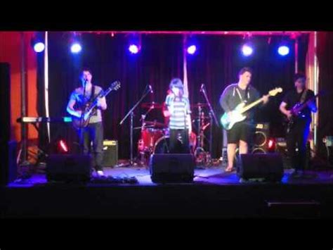 Final Form - Gone Away ( Offspring Cover ) Live - YouTube