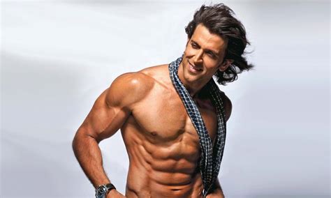 5 pictures of birthday boy Hrithik Roshan that will take your breath away! View pics - CineBlitz