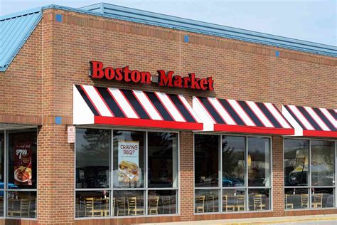 Boston Market Is Selling Whole Rotisserie Chickens for $3.70