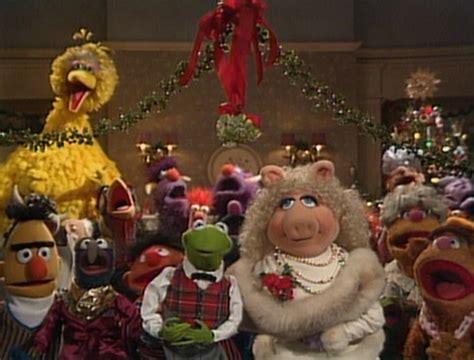 “A Muppet Family Christmas”: Christmas With Old Friends | Chris Williams