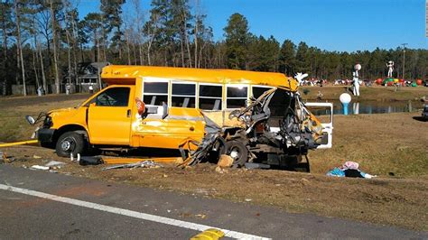 Ten injured, two seriously, after 18-wheeler crashes into school bus in ...